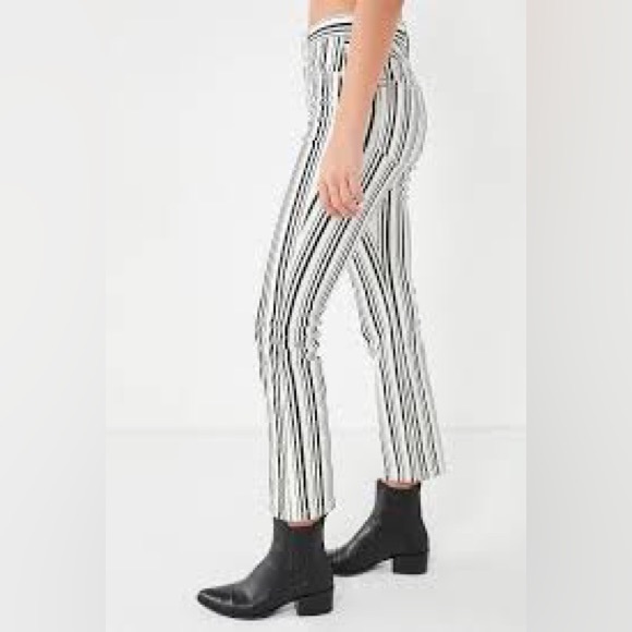 BDG kick flare high rise cropped 27 black white striped new nwt - Picture 2 of 12